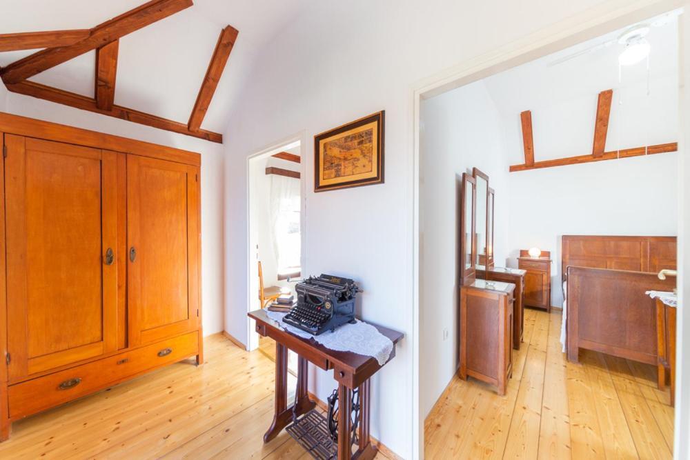 Holiday Home Burba Komiža Eksteriør billede