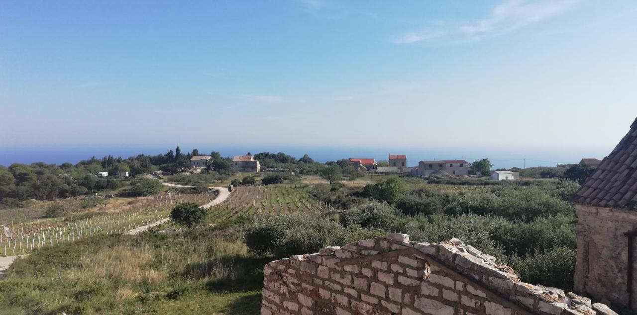 Holiday Home Burba Komiža Eksteriør billede